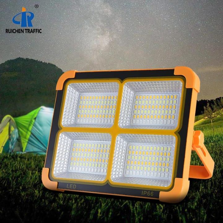 High-Power 100W LED Floodlight with Solar Panel – Daylight Brightness